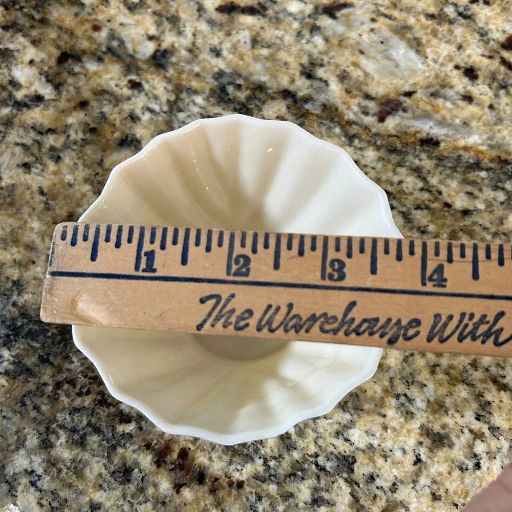 Belleek Ireland Neptune Shell Nut Bowl Ivory Gold Mark Vintage Irish Porcelain